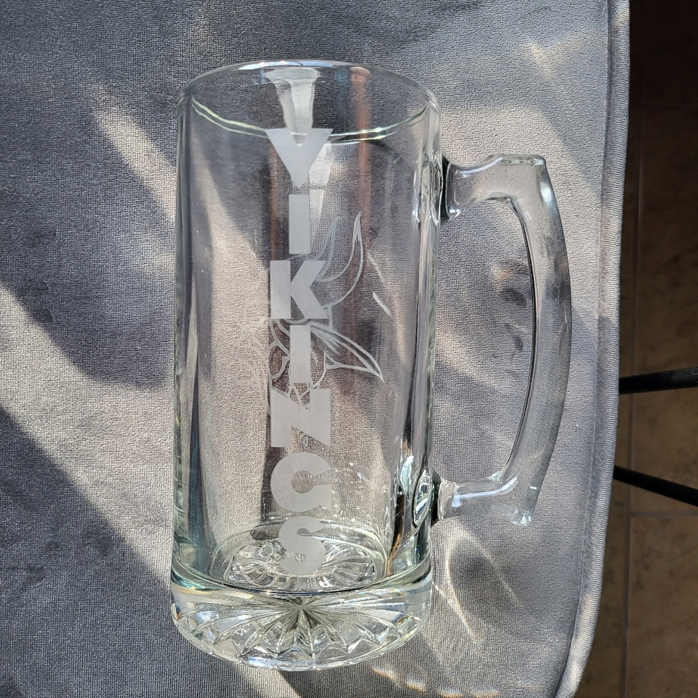 Custom Glass Beer Mug- etched - Picture 9 of 10